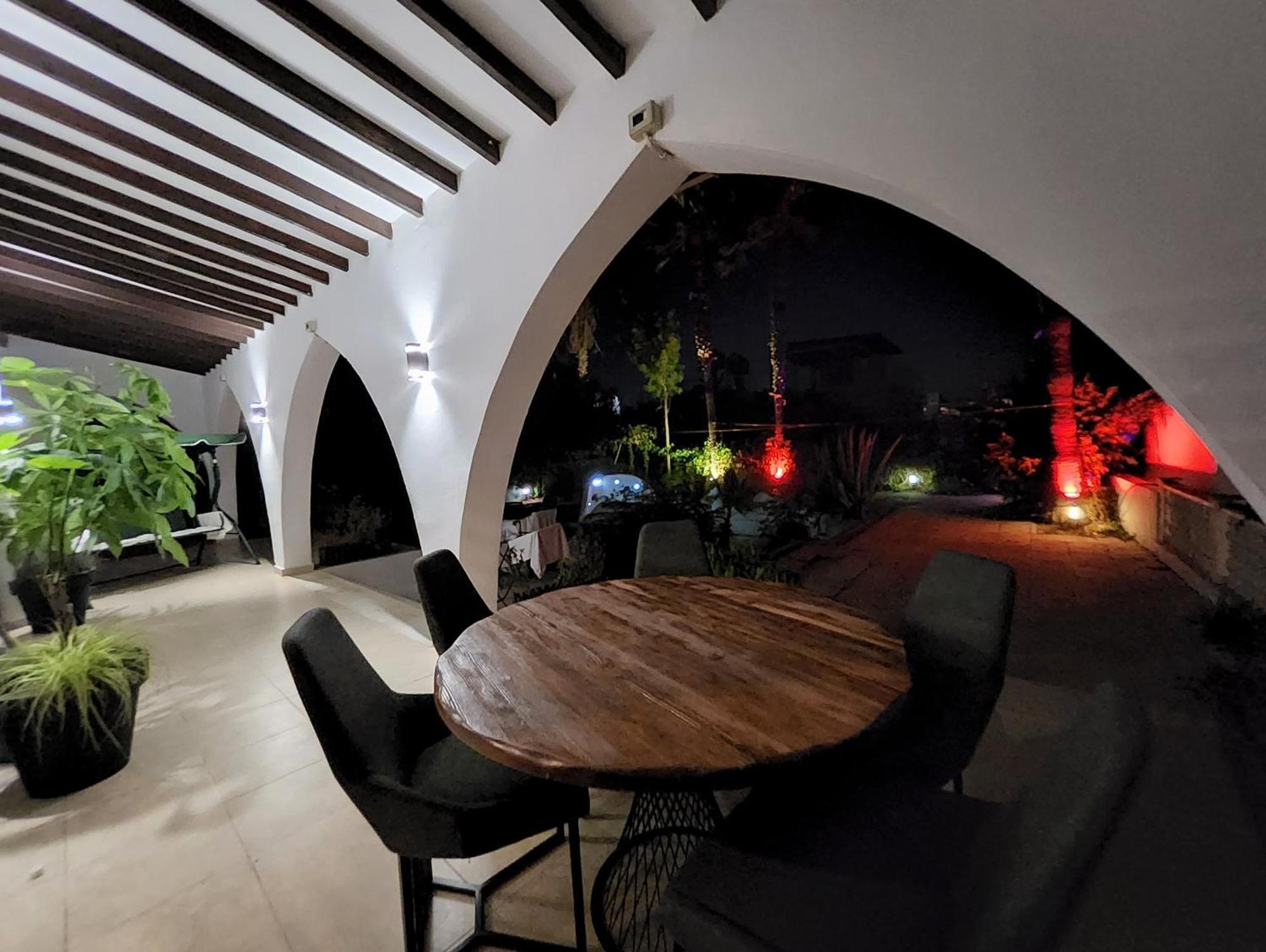 Luxuriant Kyrenia Вілла *